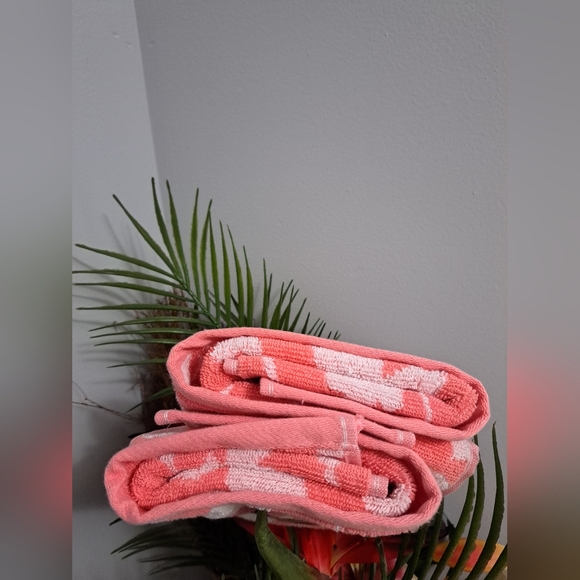 Kate Spade Hand Cotton Towel Set of 2 NEW - Picture 3 of 6